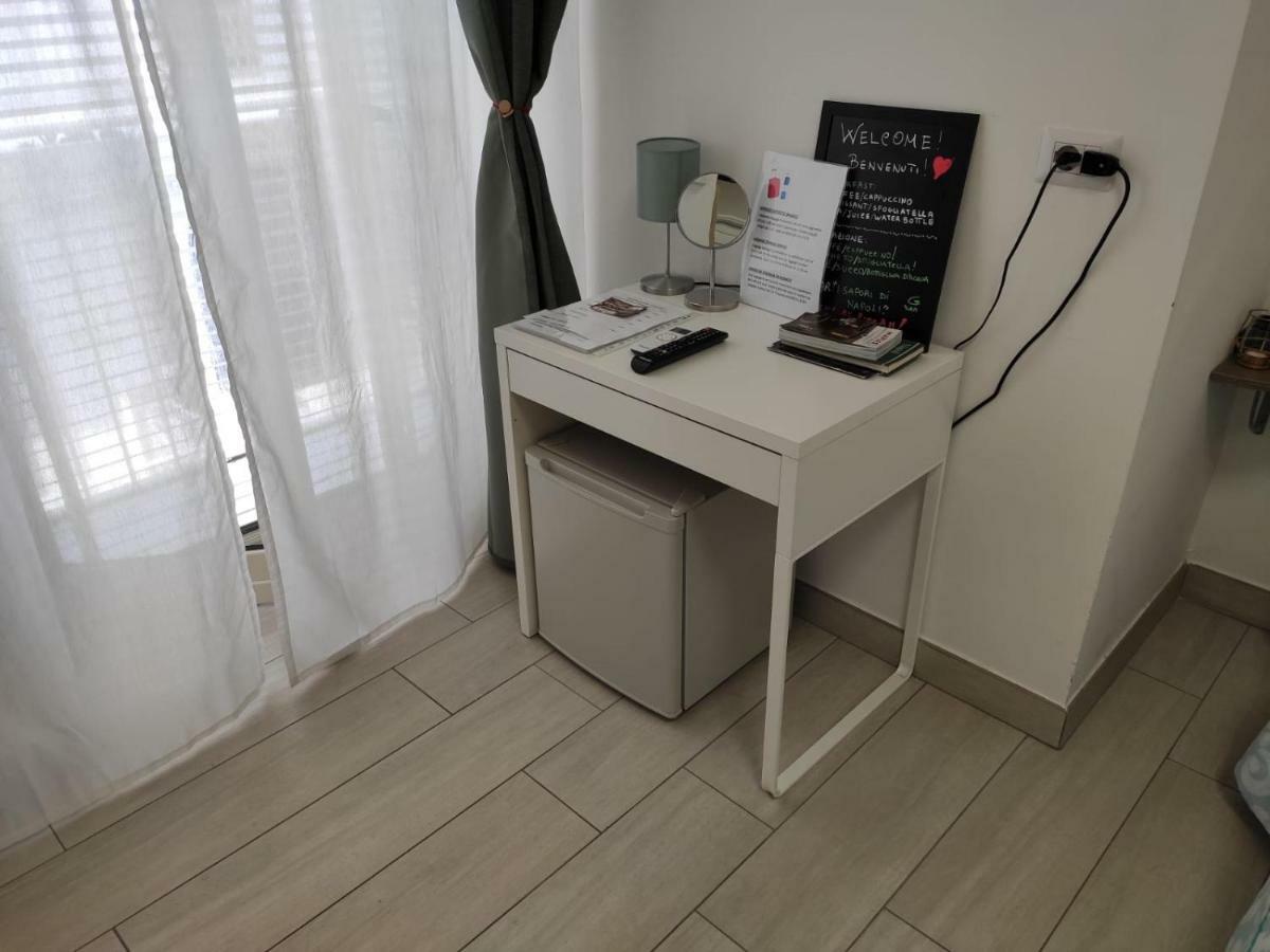 Domus San Biagio 14 Bed and Breakfast Νάπολη Εξωτερικό φωτογραφία